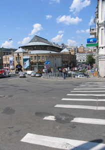 В Киеве планируется изготовить и установить 10 туристических терминалов
