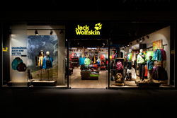 Jack Wolfskin открыл первый монобрендовый магазин в Украине
